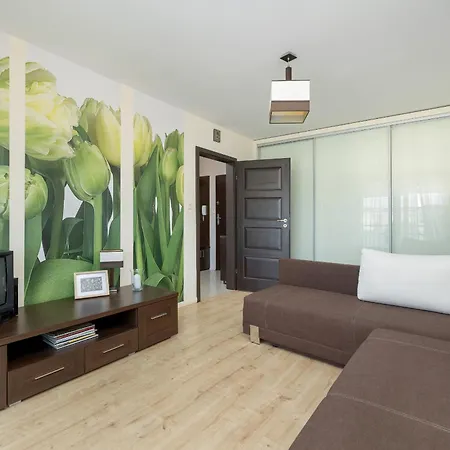 Z 2 Sypialniami W Kolobrzegu 12 Minut Spaceru Od Plazy By Renters Apartament Kołobrzeg