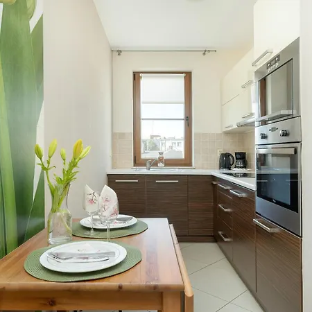 Z 2 Sypialniami W Kolobrzegu 12 Minut Spaceru Od Plazy By Renters