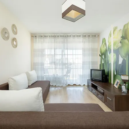 Z 2 Sypialniami W Kolobrzegu 12 Minut Spaceru Od Plazy By Renters Apartament *