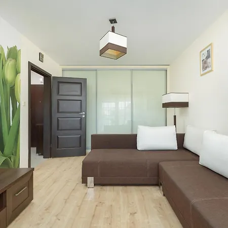 Z 2 Sypialniami W Kolobrzegu 12 Minut Spaceru Od Plazy By Renters Apartament Kołobrzeg